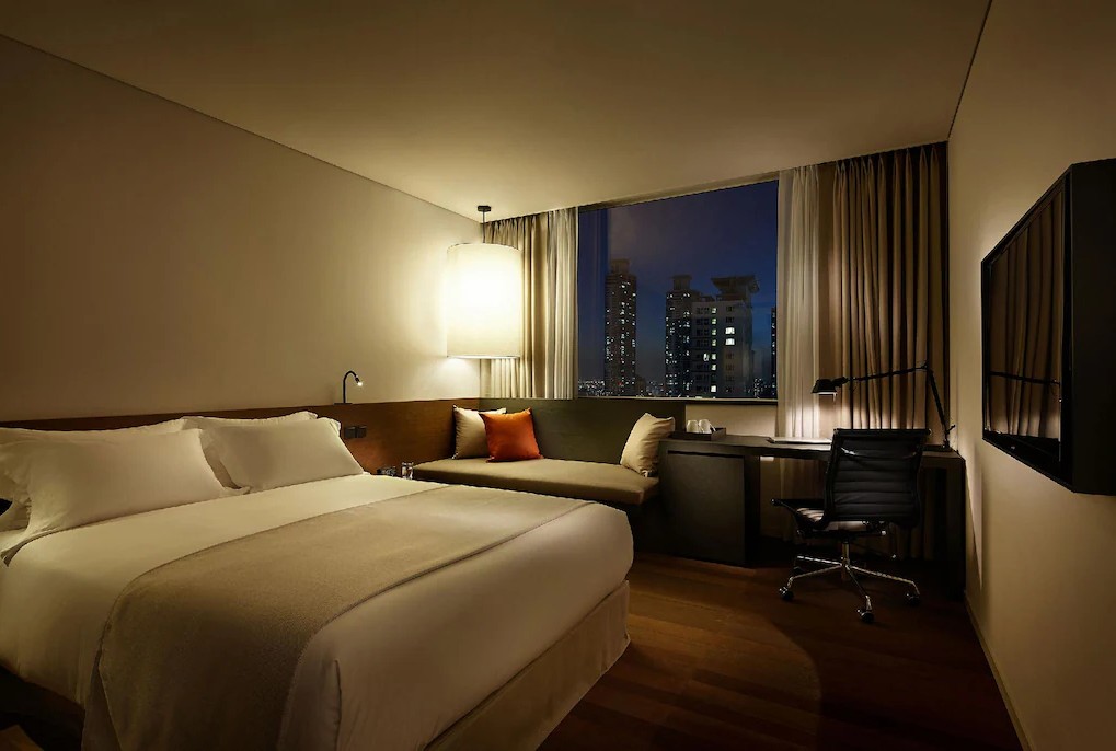 room-card-img-1